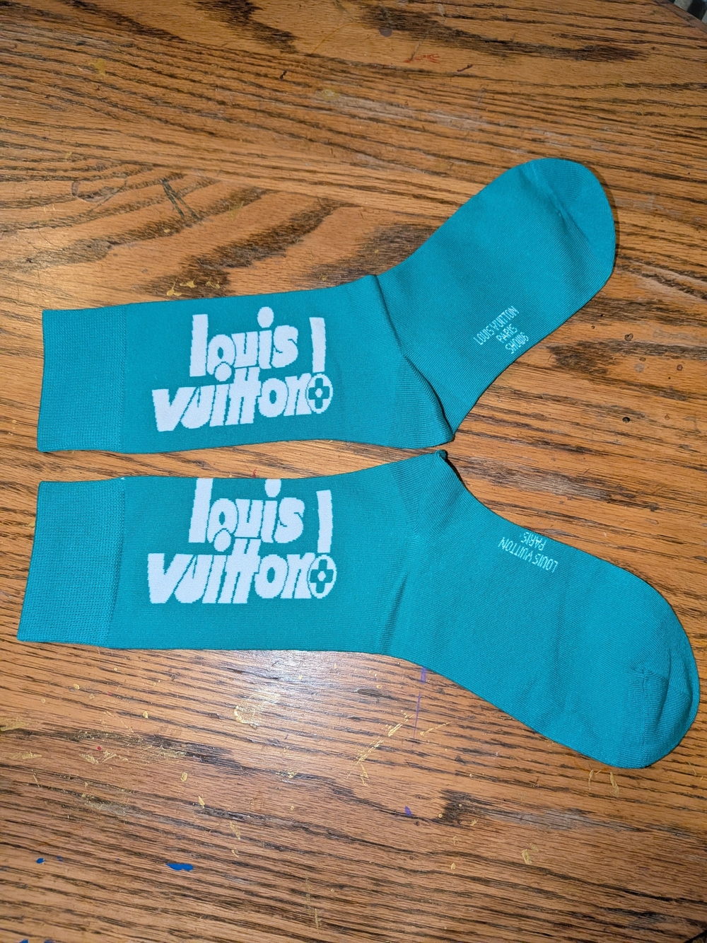 RARE Louis Vuitton Show 6 Green Exclamation Socks AUTHENTIC